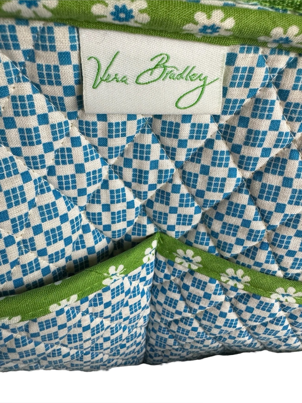 Vintage Vera Bradley “Green Apple Daisy”Retired Pattern Small Backpack Style Bag - Picture 8 of 9